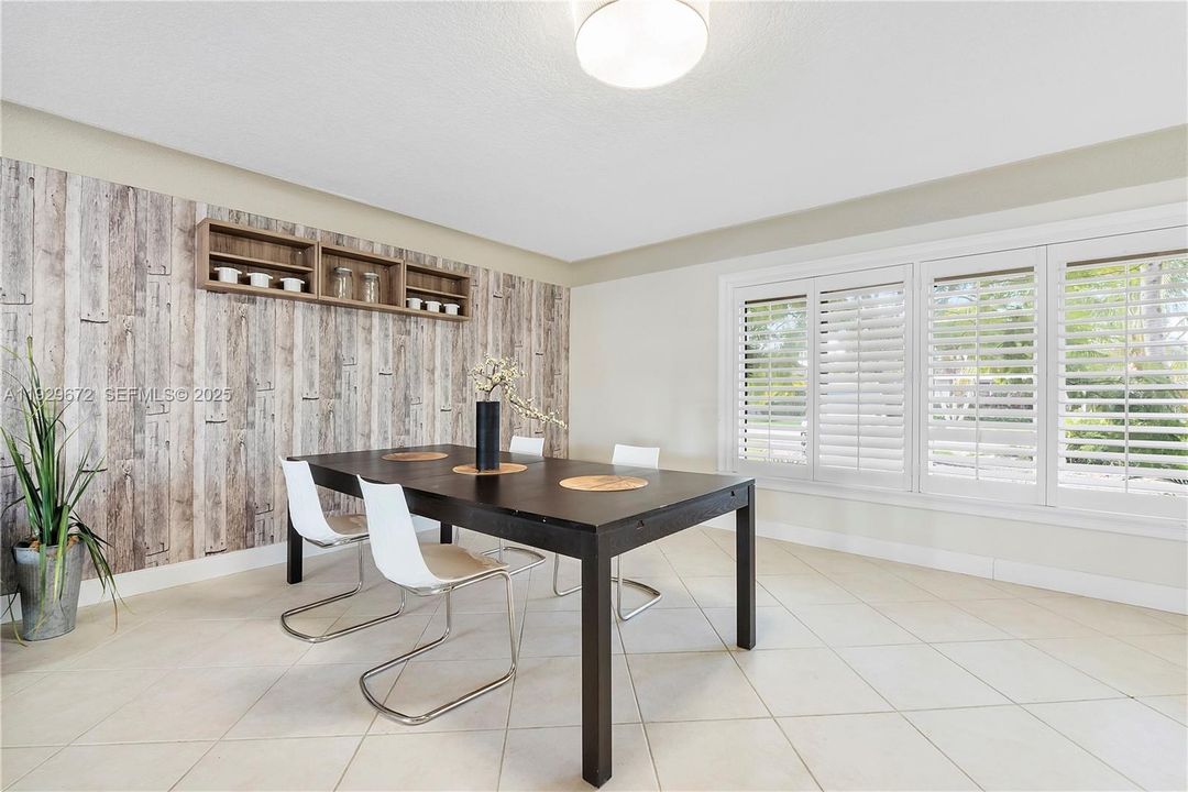 For Sale: $1,250,000 (4 beds, 3 baths, 2122 Square Feet)