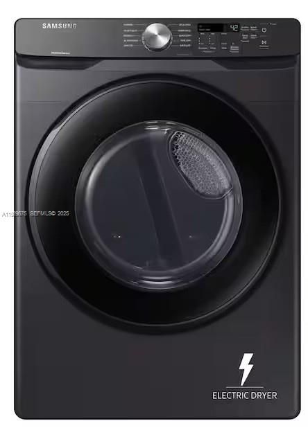 For Rent: $3,600 (3 beds, 2 baths, 1488 Square Feet)