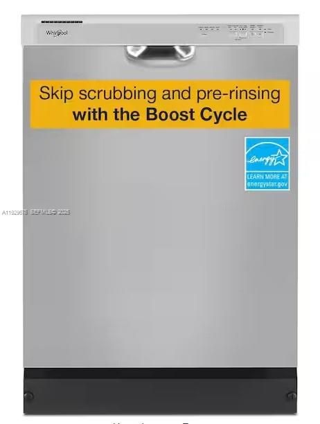 For Rent: $3,600 (3 beds, 2 baths, 1488 Square Feet)