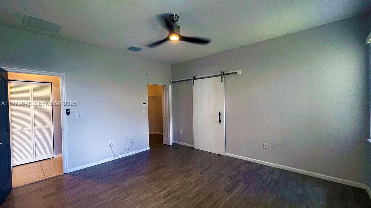 En Venta: $630,000 (4 camas, 3 baños, 1837 Pies cuadrados)