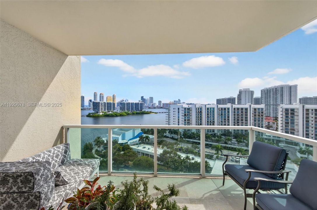 待售: $850,000 (3 贝兹, 2 浴室, 1866 平方英尺)