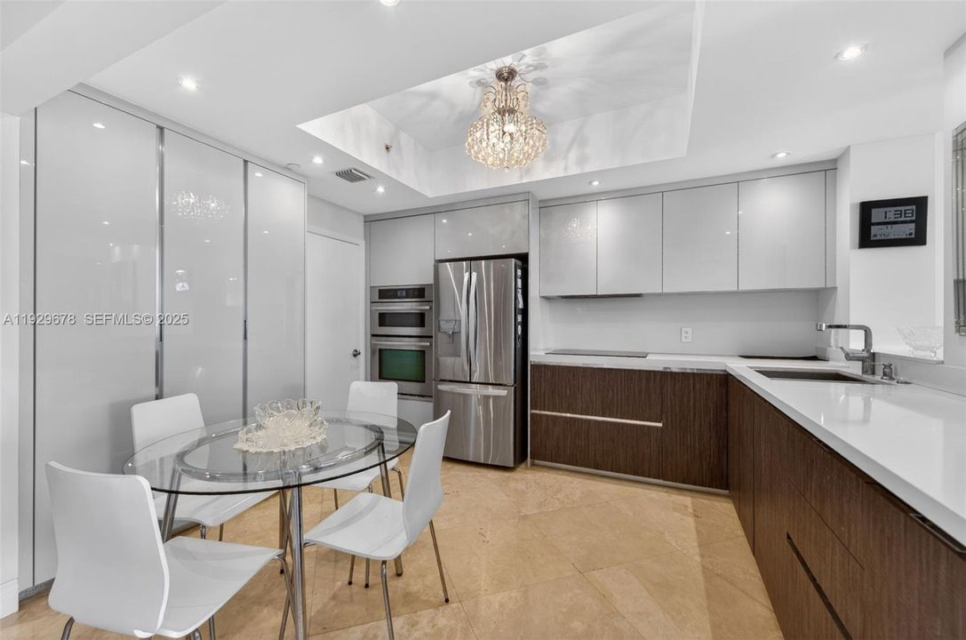 待售: $850,000 (3 贝兹, 2 浴室, 1866 平方英尺)