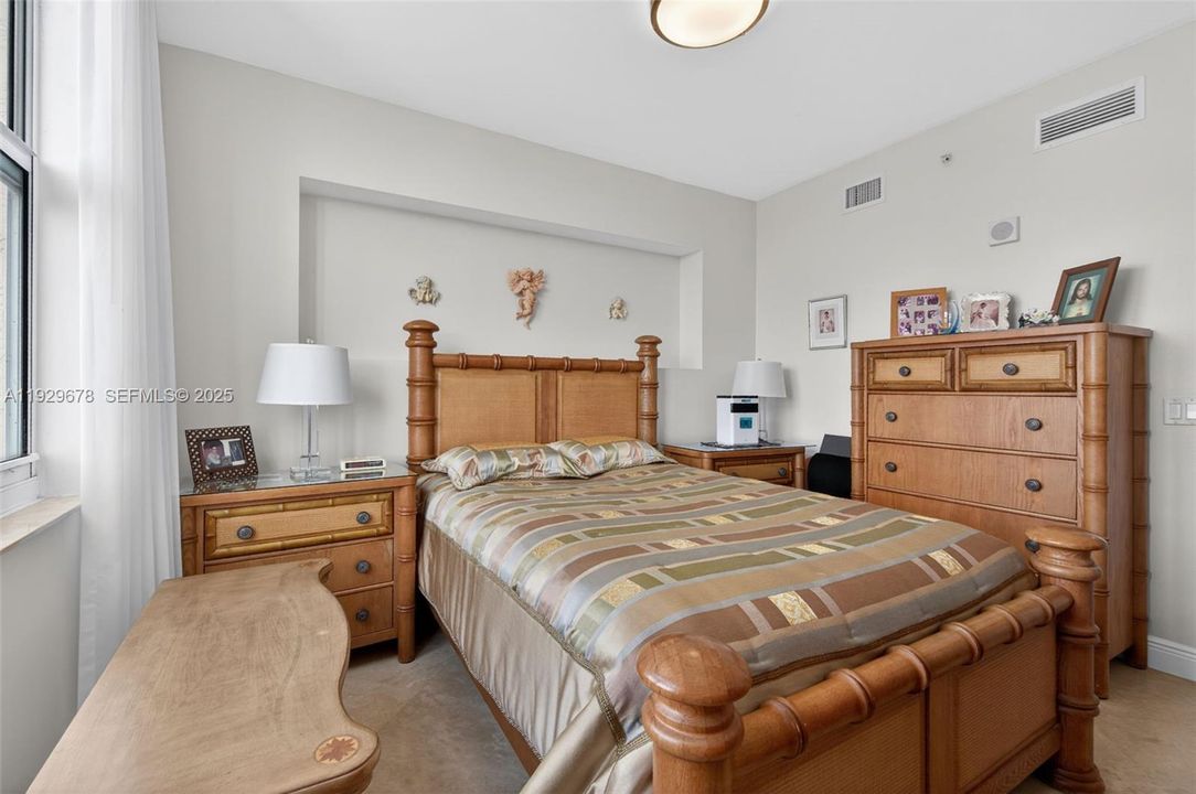 待售: $850,000 (3 贝兹, 2 浴室, 1866 平方英尺)