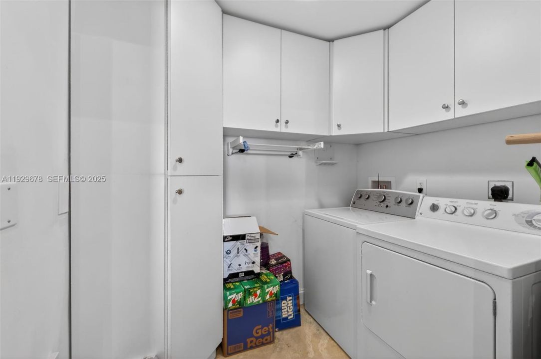 待售: $850,000 (3 贝兹, 2 浴室, 1866 平方英尺)