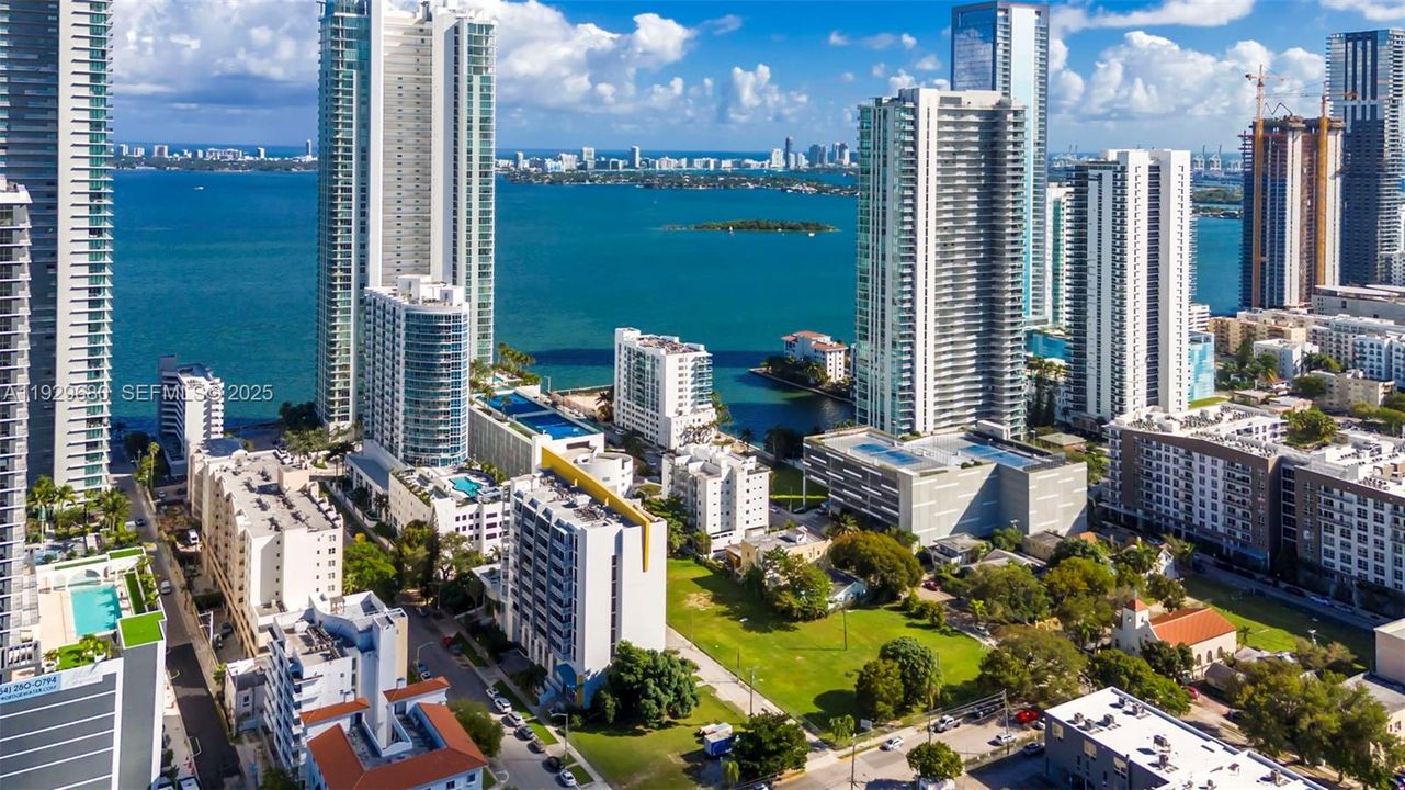 En Venta: $370,000 (1 camas, 1 baños, 643 Pies cuadrados)