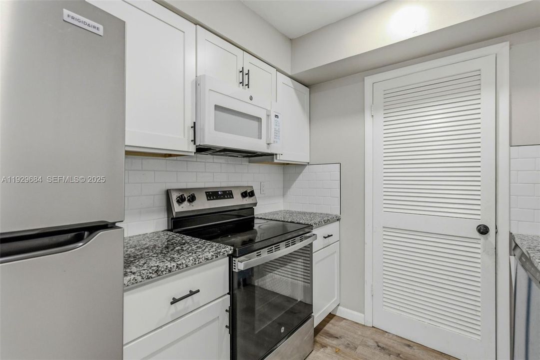 На продажу: $750,000 (0 спален, 0 ванн, 0 Квадратных фут)