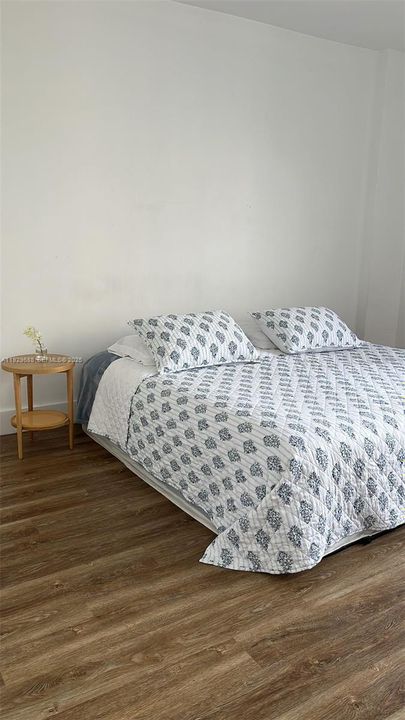 For Rent: $2,800 (1 beds, 1 baths, 953 Square Feet)