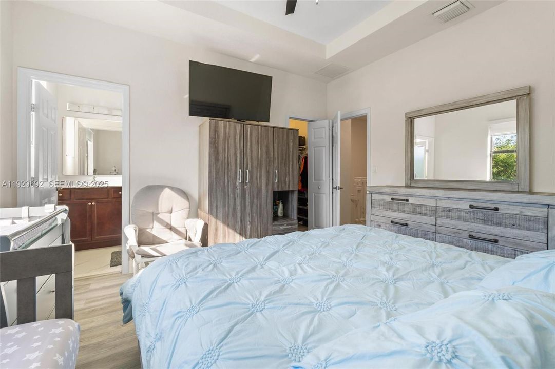 На продажу: $540,000 (3 спален, 2 ванн, 1545 Квадратных фут)