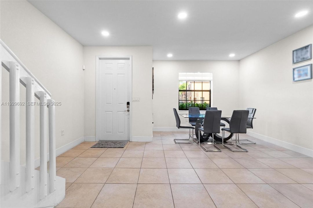 На продажу: $540,000 (3 спален, 2 ванн, 1545 Квадратных фут)