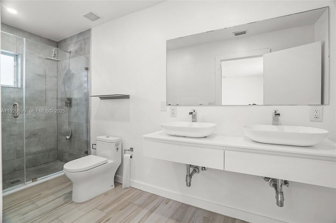 For Sale: $750,000 (3 beds, 2 baths, 0 Square Feet)