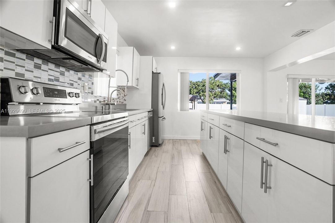 For Sale: $750,000 (3 beds, 2 baths, 0 Square Feet)