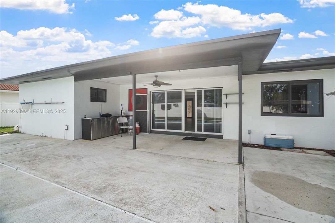 For Sale: $750,000 (3 beds, 2 baths, 0 Square Feet)