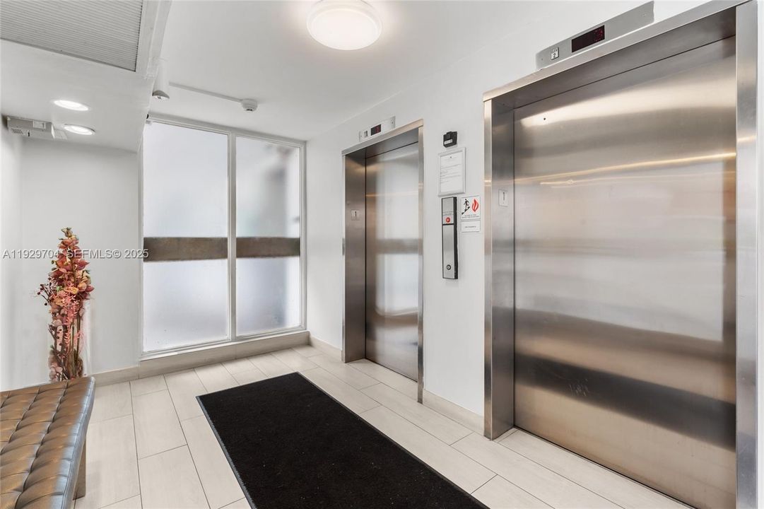 В аренду: $2,500 (2 спален, 2 ванн, 944 Квадратных фут)