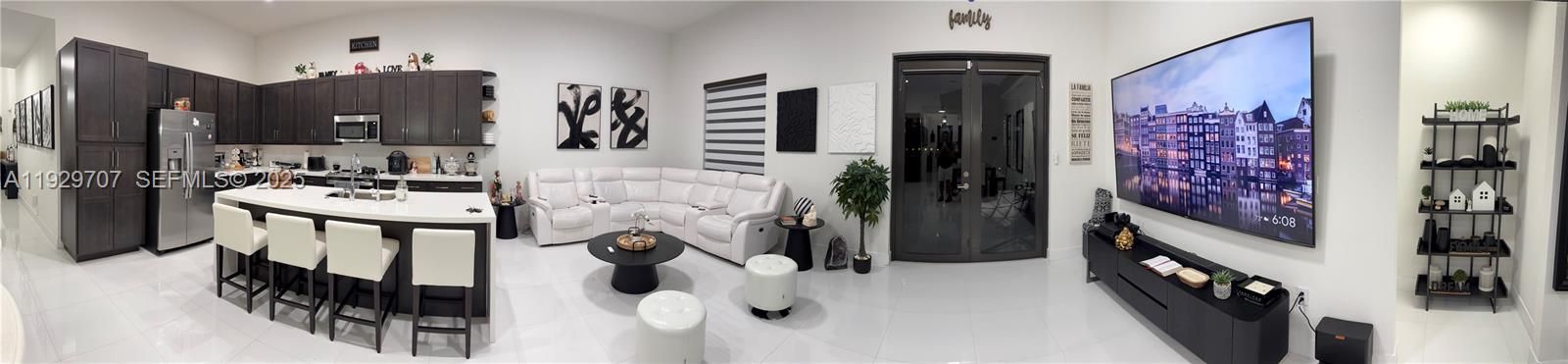 For Sale: $775,000 (4 beds, 3 baths, 2088 Square Feet)