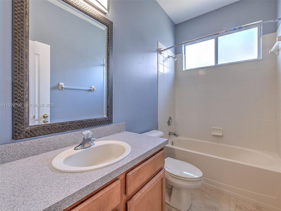 For Sale: $530,000 (4 beds, 3 baths, 2337 Square Feet)