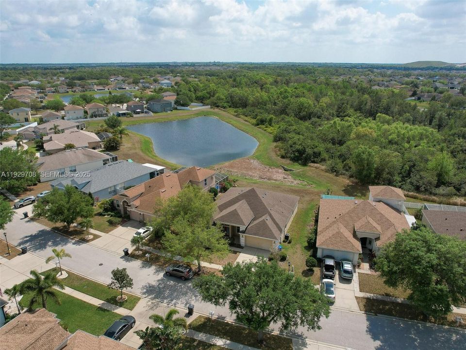 For Sale: $530,000 (4 beds, 3 baths, 2337 Square Feet)