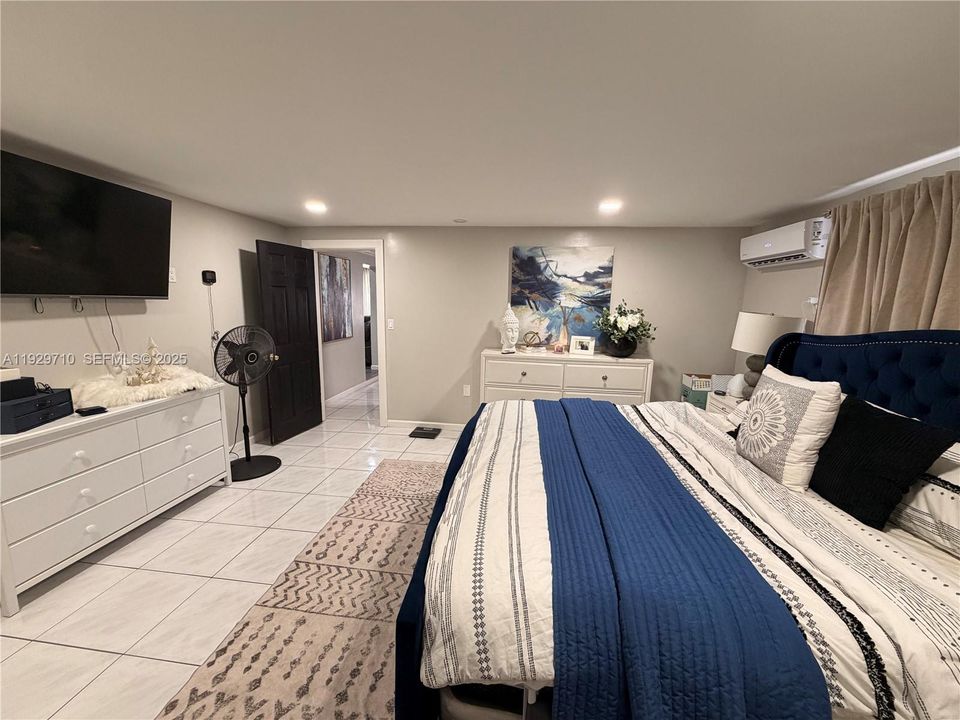 На продажу: $570,000 (3 спален, 2 ванн, 1515 Квадратных фут)