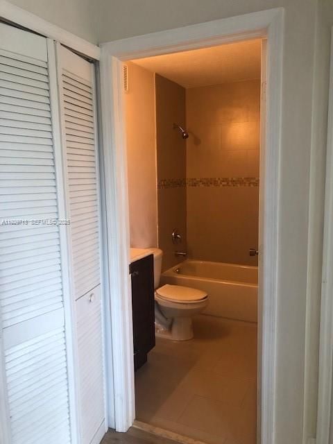 2nd Bathroom