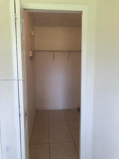 walking closet Master