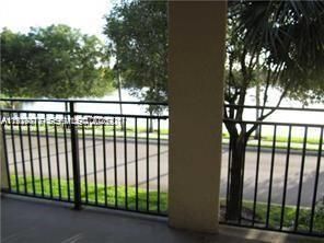 For Rent: $2,590 (3 beds, 2 baths, 1450 Square Feet)