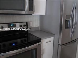 For Rent: $2,590 (3 beds, 2 baths, 1450 Square Feet)