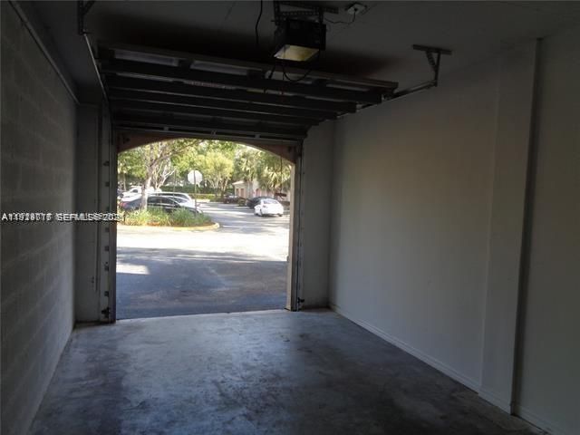 For Rent: $2,590 (3 beds, 2 baths, 1450 Square Feet)