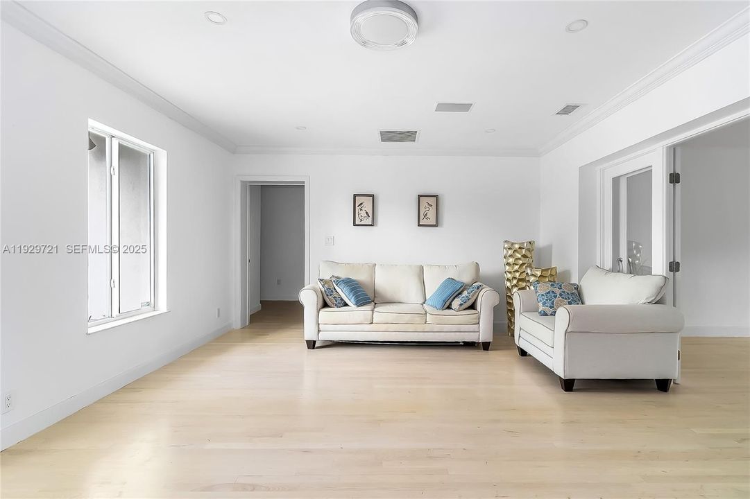 En Renta: $14,000 (4 camas, 4 baños, 2620 Pies cuadrados)