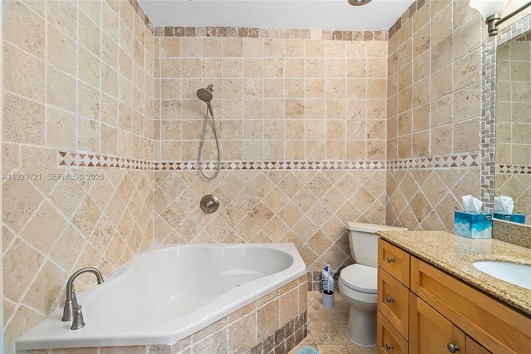 En Renta: $14,000 (4 camas, 4 baños, 2620 Pies cuadrados)