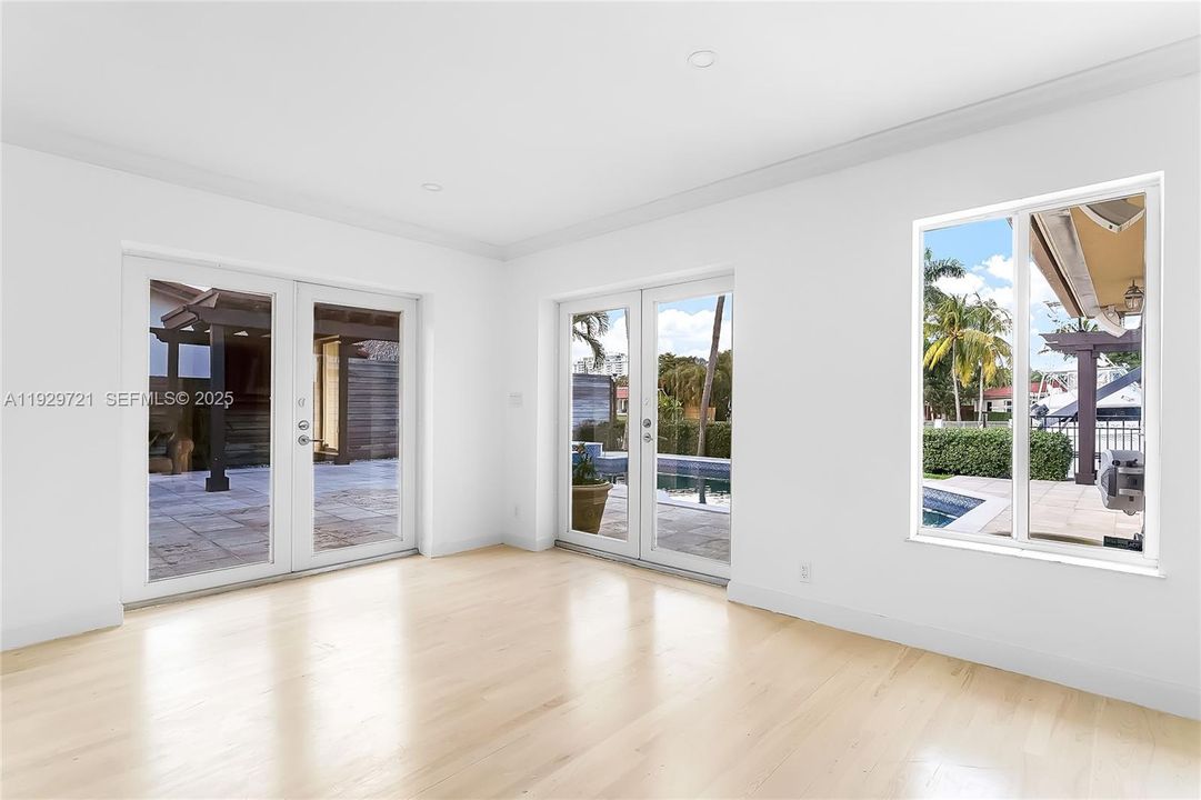 En Renta: $14,000 (4 camas, 4 baños, 2620 Pies cuadrados)