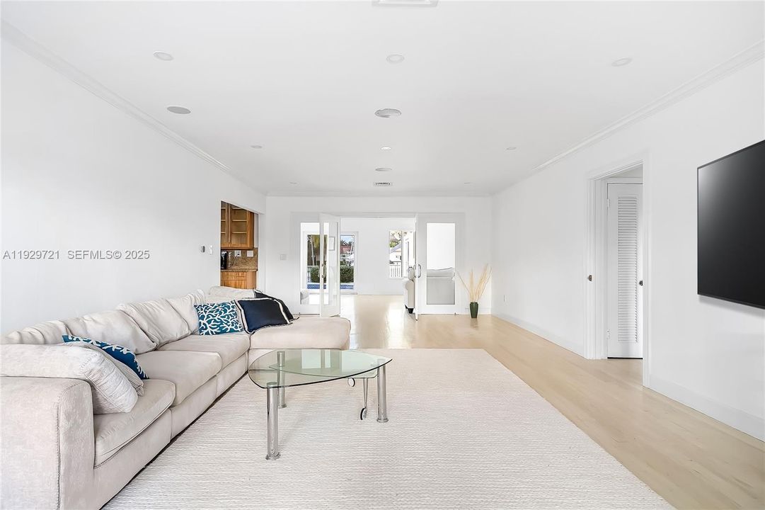 En Renta: $14,000 (4 camas, 4 baños, 2620 Pies cuadrados)