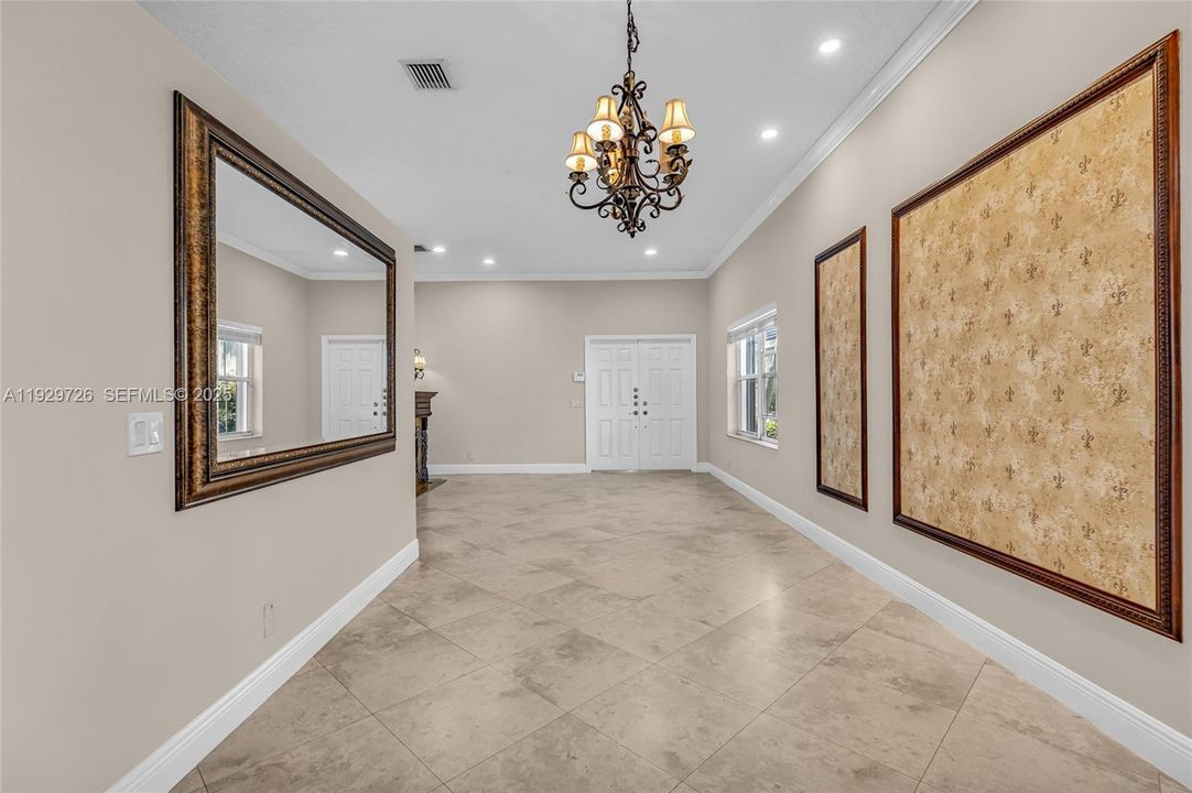 For Rent: $4,000 (3 beds, 2 baths, 1628 Square Feet)