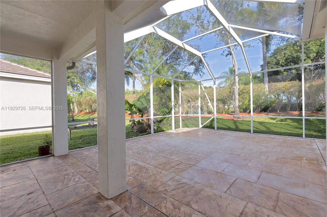 For Rent: $4,000 (3 beds, 2 baths, 1628 Square Feet)