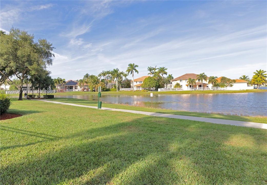 For Rent: $4,000 (3 beds, 2 baths, 1628 Square Feet)