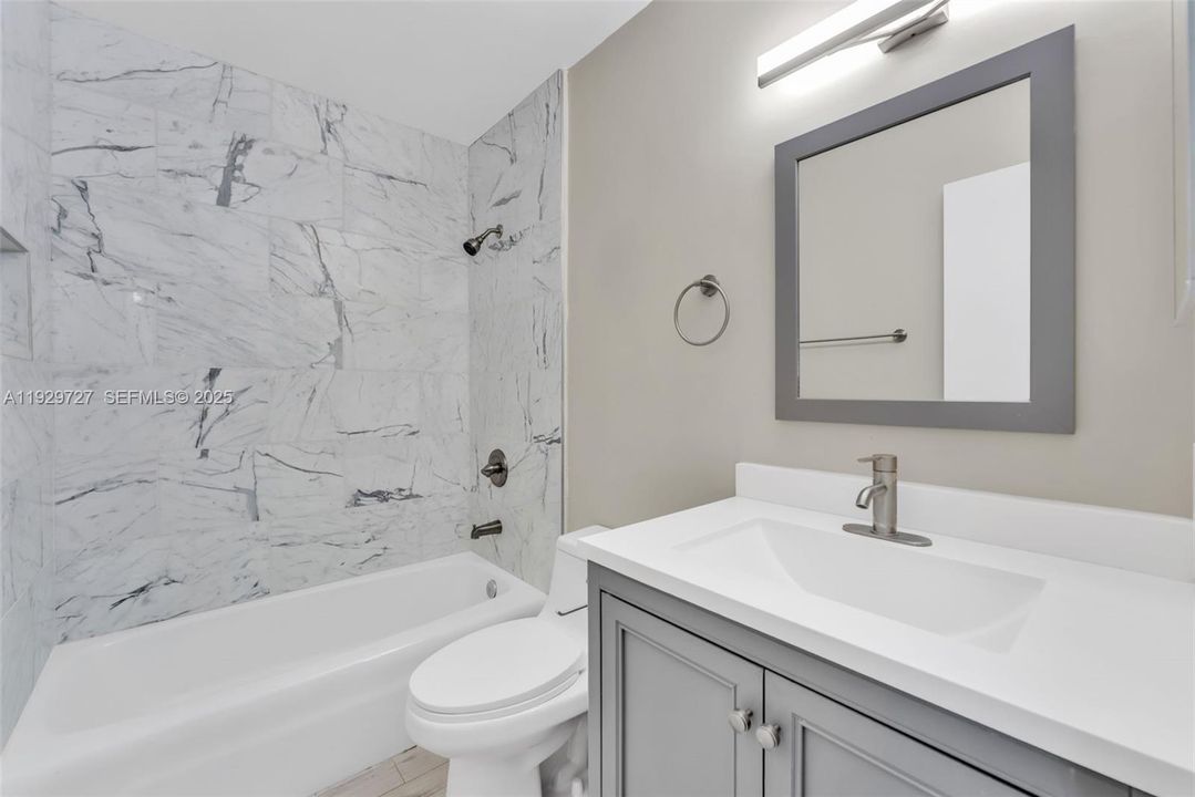 出租: $3,000 (3 贝兹, 2 浴室, 1508 平方英尺)