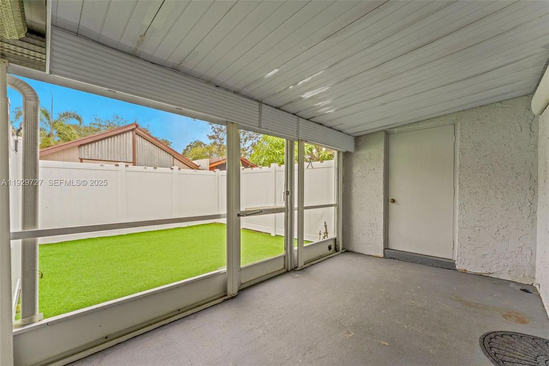 出租: $3,000 (3 贝兹, 2 浴室, 1508 平方英尺)