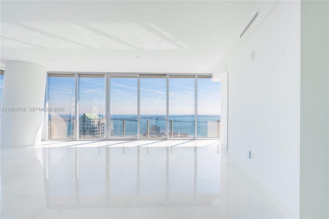 For Sale: $5,500,000 (5 beds, 5 baths, 3854 Square Feet)