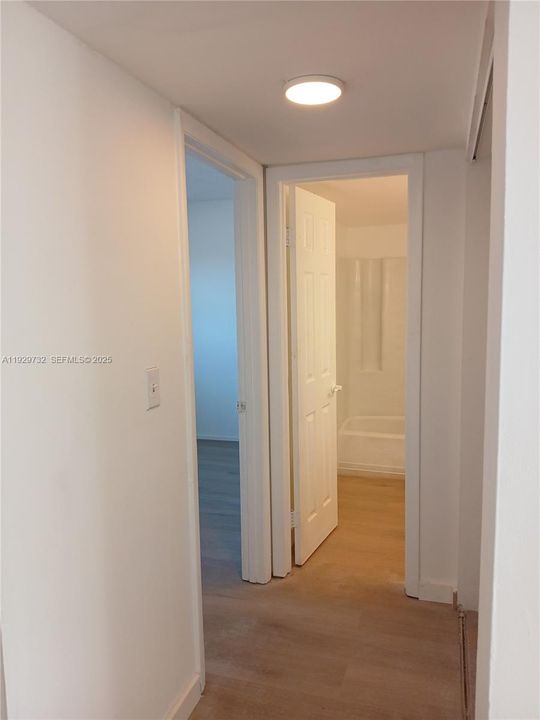 En Venta: $230,000 (2 camas, 2 baños, 832 Pies cuadrados)