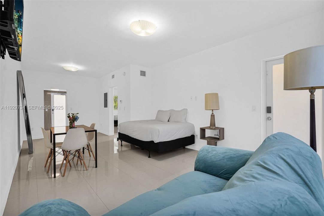 En Renta: $2,395 (1 camas, 1 baños, 0 Pies cuadrados)