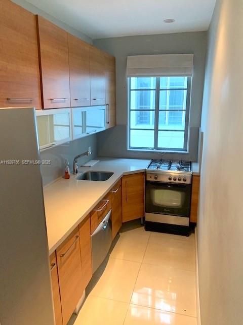 For Rent: $2,000 (1 beds, 1 baths, 448 Square Feet)