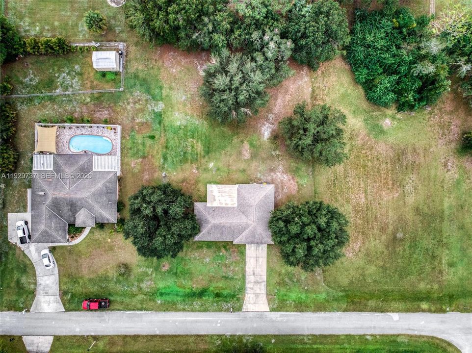 待售: $245,000 (3 贝兹, 2 浴室, 1289 平方英尺)