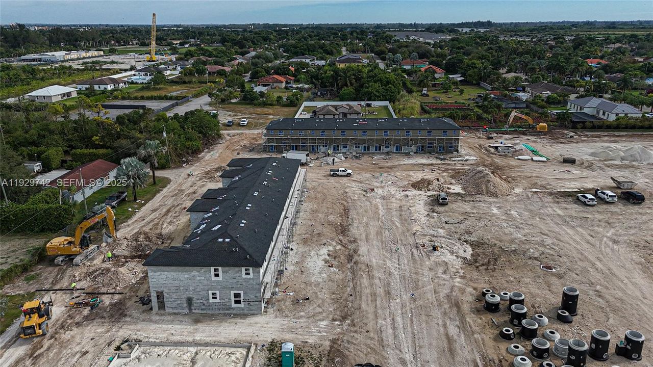 待售: $1,900,000 (0 贝兹, 0 浴室, 0 平方英尺)