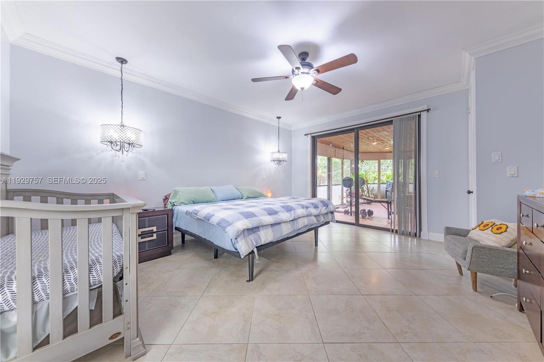 待售: $490,000 (3 贝兹, 2 浴室, 2076 平方英尺)