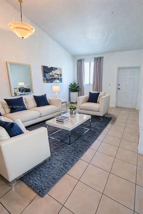 For Sale: $229,000 (3 beds, 2 baths, 1182 Square Feet)