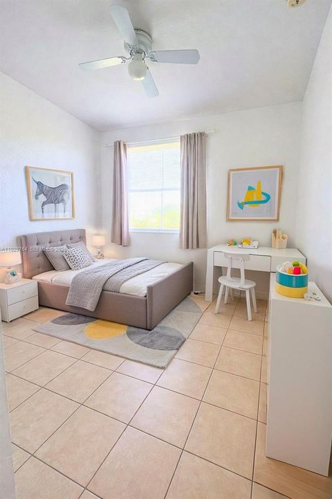 For Sale: $229,000 (3 beds, 2 baths, 1182 Square Feet)
