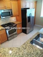 В аренду: $2,900 (3 спален, 2 ванн, 1433 Квадратных фут)