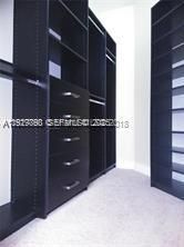 В аренду: $2,900 (3 спален, 2 ванн, 1433 Квадратных фут)