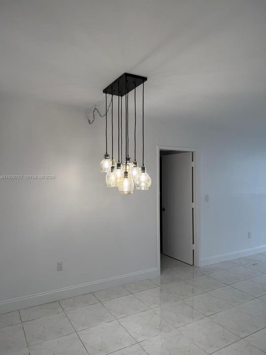 For Rent: $2,890 (2 beds, 2 baths, 1022 Square Feet)