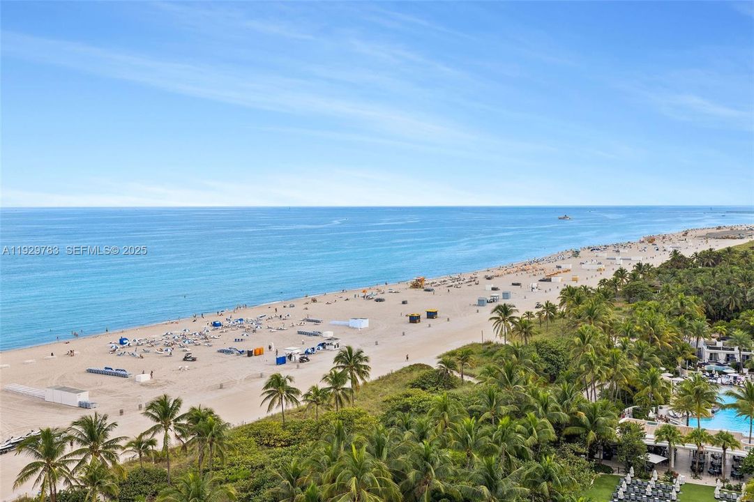 For Sale: $649,000 (1 beds, 1 baths, 845 Square Feet)