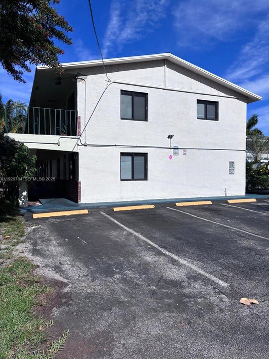 For Rent: $1,600 (1 beds, 1 baths, 0 Square Feet)