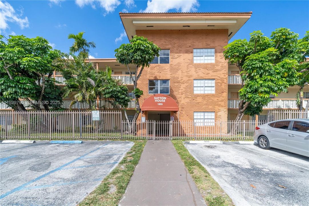 En Renta: $1,800 (1 camas, 1 baños, 991 Pies cuadrados)